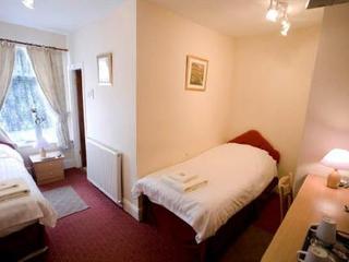 Hawthorn Hotel Radcliffe Kültér fotó
