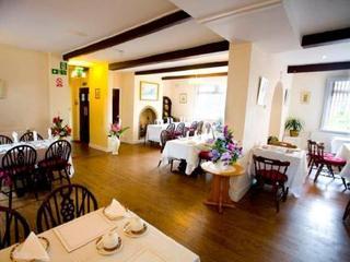 Hawthorn Hotel Radcliffe Kültér fotó